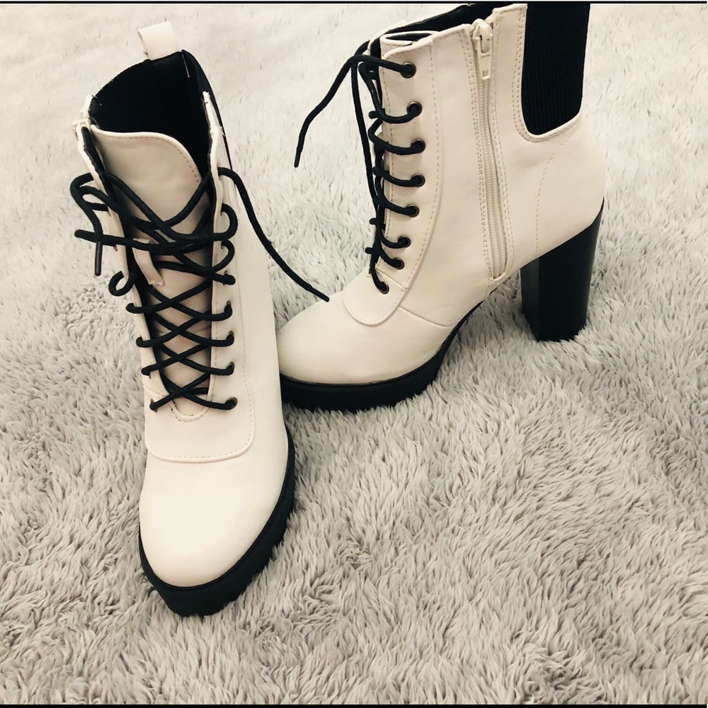White & Black Heel Boots 8 1/2